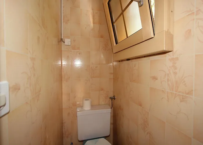 In Nysted By Baltic Sea Alpehytte